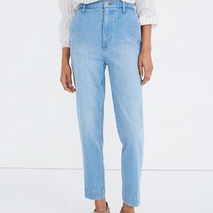 Madewell Tapered Jeans in Paulsen Wash